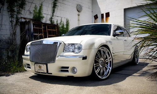 Chrysler 300C #6