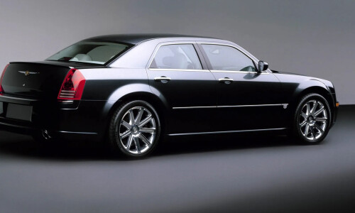 Chrysler 300C #8