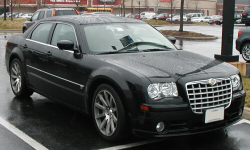 Chrysler 300C SRT8 #1