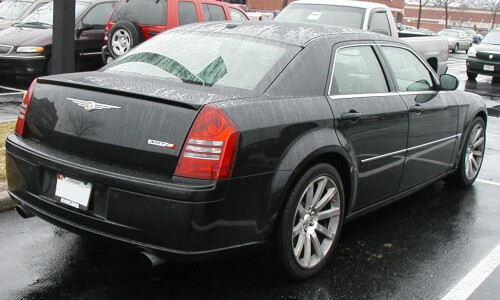 Chrysler 300C SRT8 #2