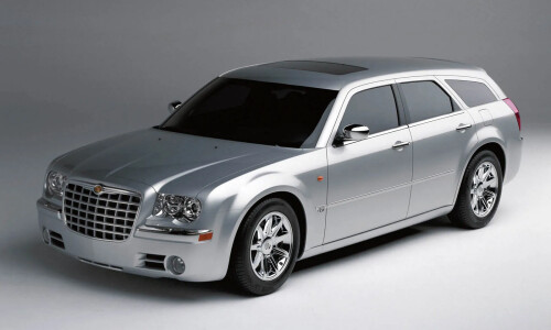 Chrysler 300C Touring #1