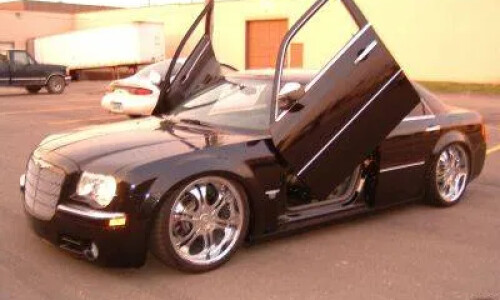 Chrysler 300C Touring 5.7 Hemi #7