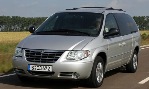 Chrysler Grand Voyager 2.8 CRD #3
