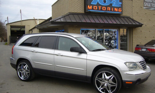 Chrysler Pacifica #7
