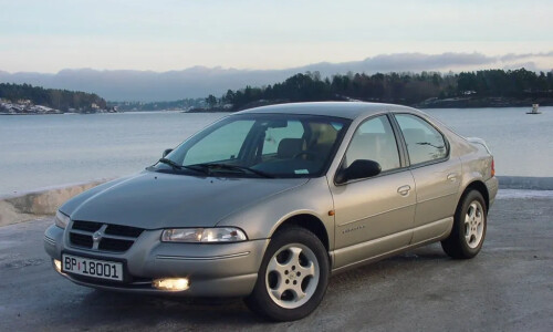 Chrysler Stratus #2