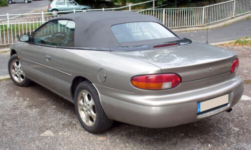Chrysler Stratus #4