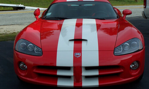 Chrysler Viper #11