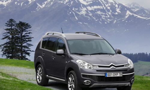 Citroen C-Crosser #7