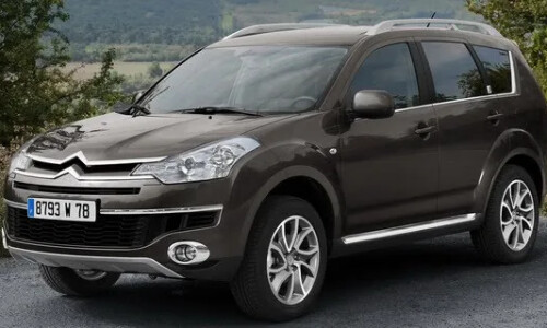 Citroen C-Crosser #9