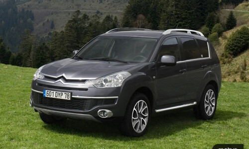 Citroen C-Crosser #13