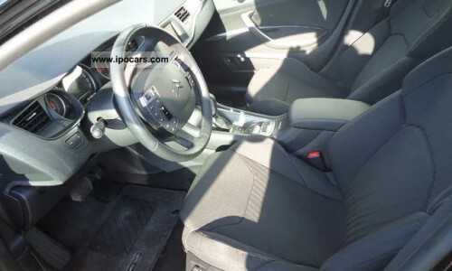 Citroen C5 HDi 135 FAP Tourer #9