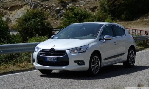 Citroen DS4 THP 160 #8