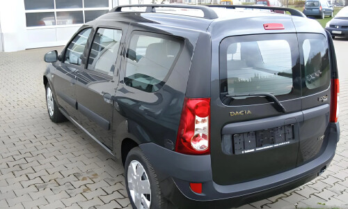 Dacia Logan MCV #10