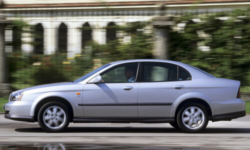 Daewoo Evanda #15