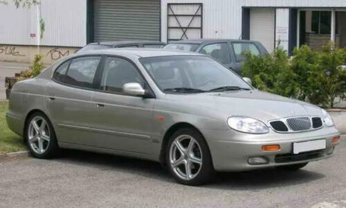 Daewoo Leganza #8