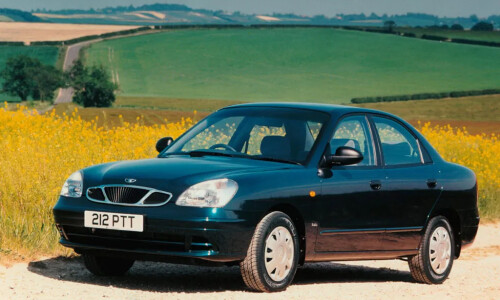 Daewoo Nubira #10
