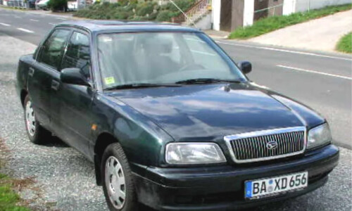 DAIHATSU Applause #1