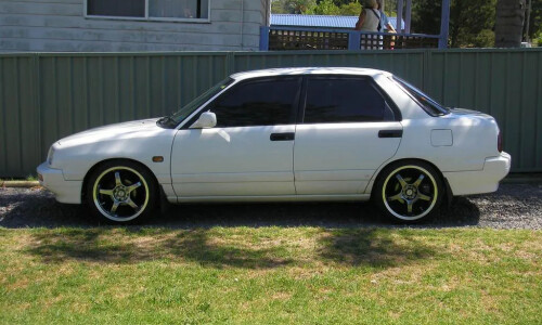 DAIHATSU Applause #3