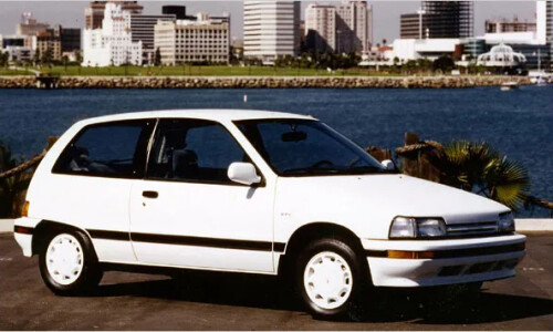 DAIHATSU Charade #9