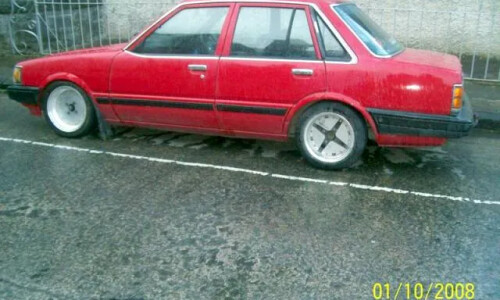 DAIHATSU Charmant #5