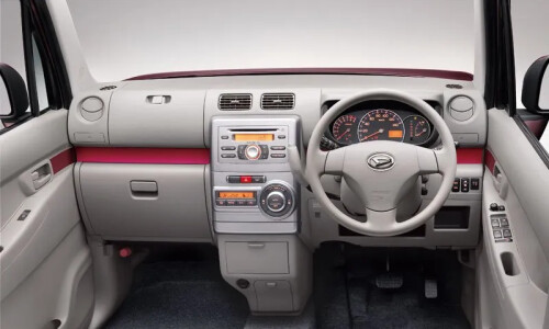 DAIHATSU Move #3