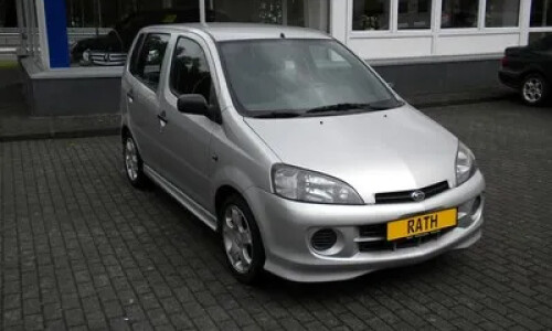 DAIHATSU YRV EDITION 25 #5