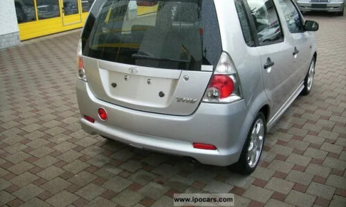 DAIHATSU YRV EDITION 25 #9