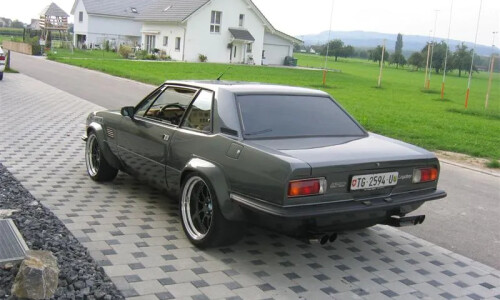 De-Tomaso Longchamp #8