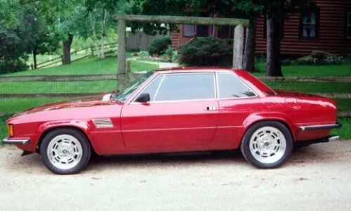 De-Tomaso Longchamp #9