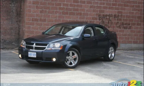 Dodge Avenger R/T #8
