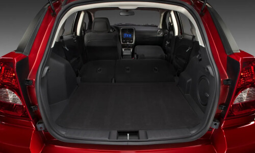 Dodge Caliber #11