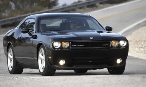 Dodge Challenger SRT-8 #9