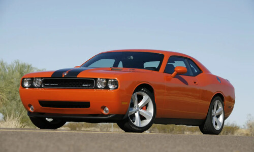 Dodge Challenger SRT-8 #11