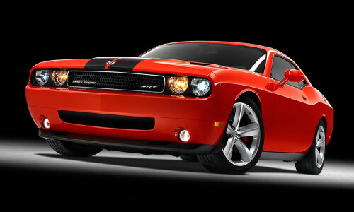 Dodge Challenger SRT-8 #13