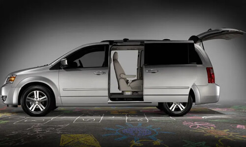 Dodge Grand Caravan #9