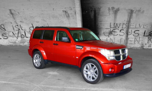 Dodge Nitro 2.8 CRD #3