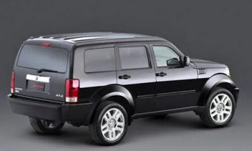 Dodge Nitro 2.8 CRD #7