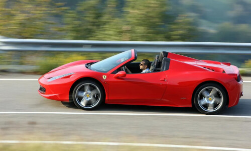 Ferrari 458 Spider #8