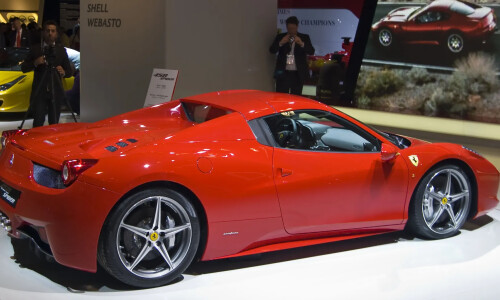 Ferrari 458 Spider #9
