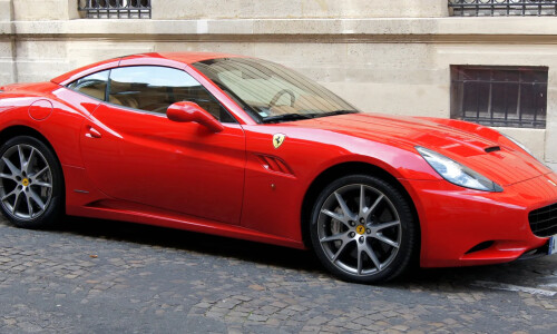 Ferrari California #3