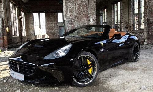 Ferrari California #7