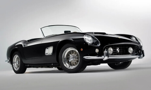 Ferrari California #11