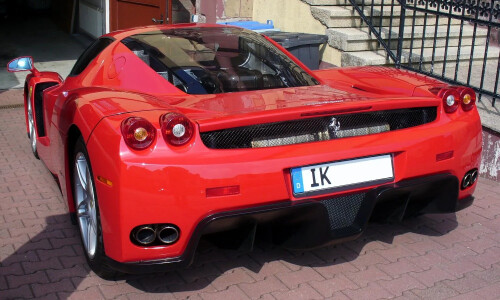 Ferrari Enzo #13