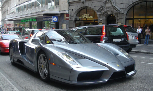 Ferrari Enzo #15