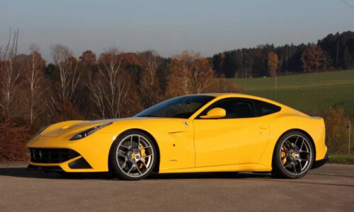 Ferrari F12 Berlinetta #9