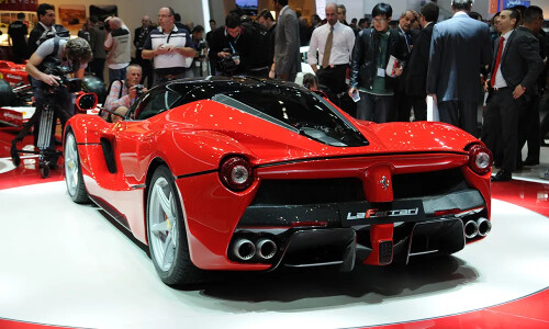Ferrari LaFerrari #8