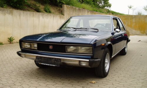Fiat 130 #8