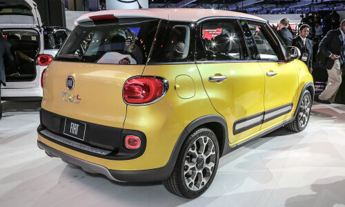 Fiat 500L Trekking #8