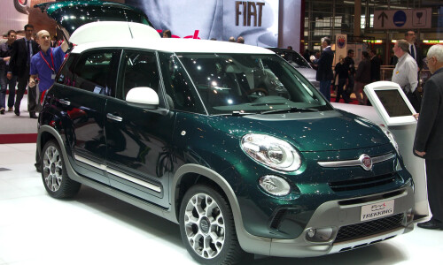 Fiat 500L Trekking #10