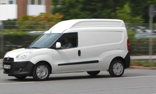 Fiat Doblo Cargo Maxi XL #8
